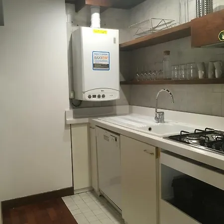 Casa Falegnami 20.19 アパート ボローニャ